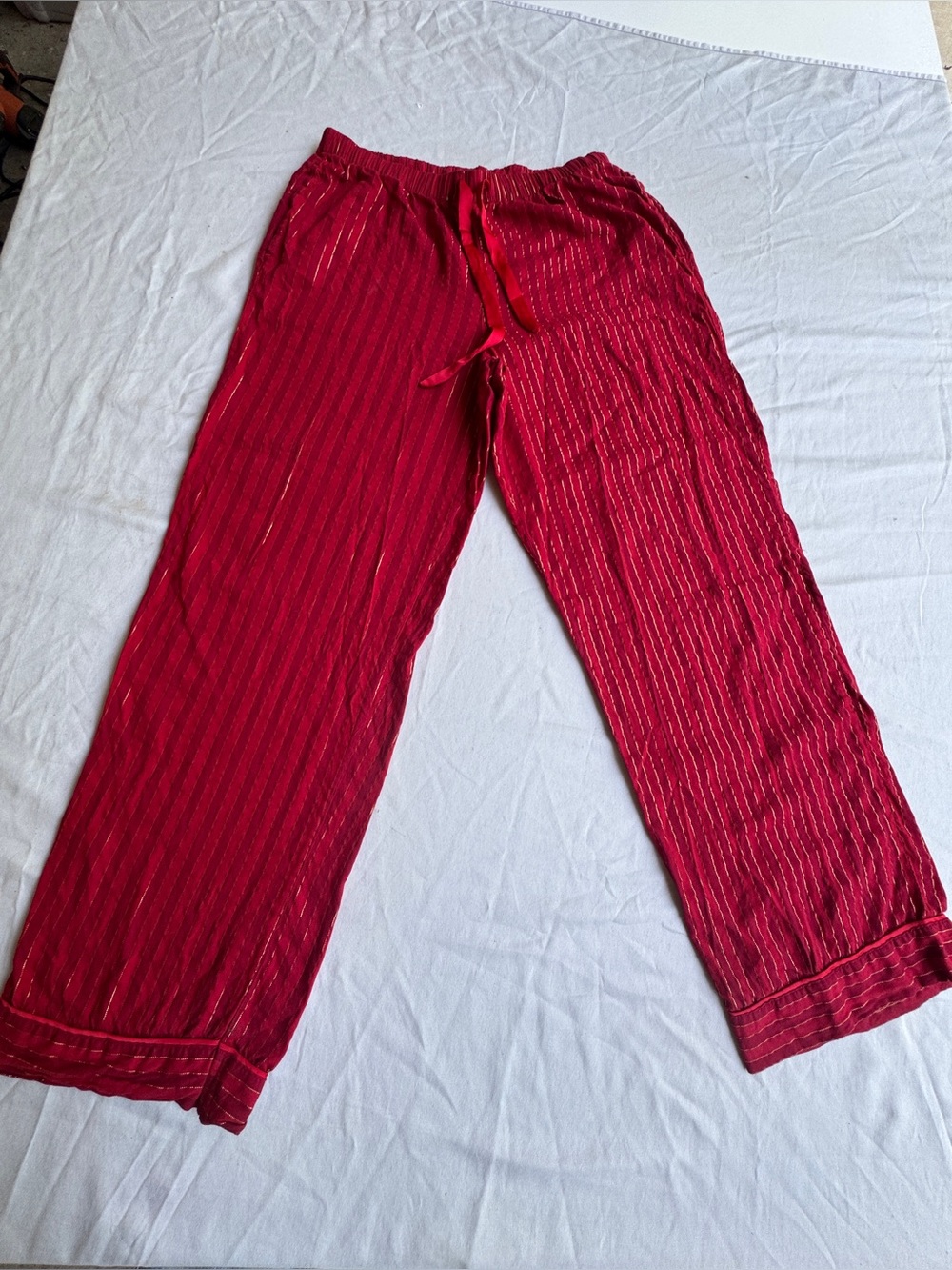 Cozy Lounge wear VS flannels pants women's size Red / Gold shimmer size Meduim